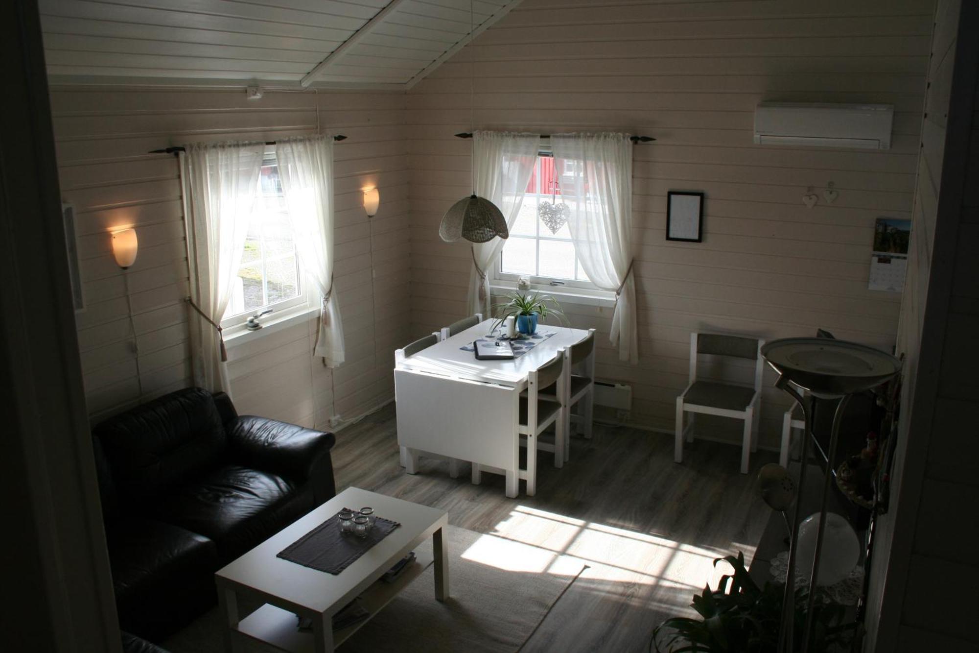 Tinabua Rorbu Lofoten Ferienhaus Stamsund