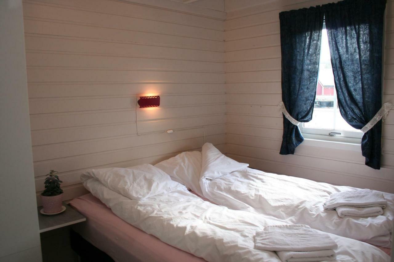 Tinabua Rorbu Lofoten *